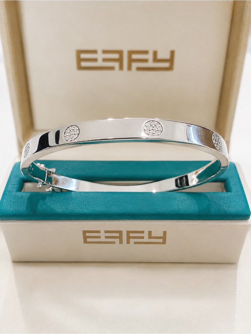 Effy 925 Sterling Silver and diamond ladies Bangle New/Gift